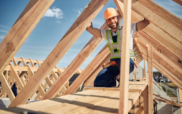 Carpentry Contractors: Navigating Roles, Training and Growth